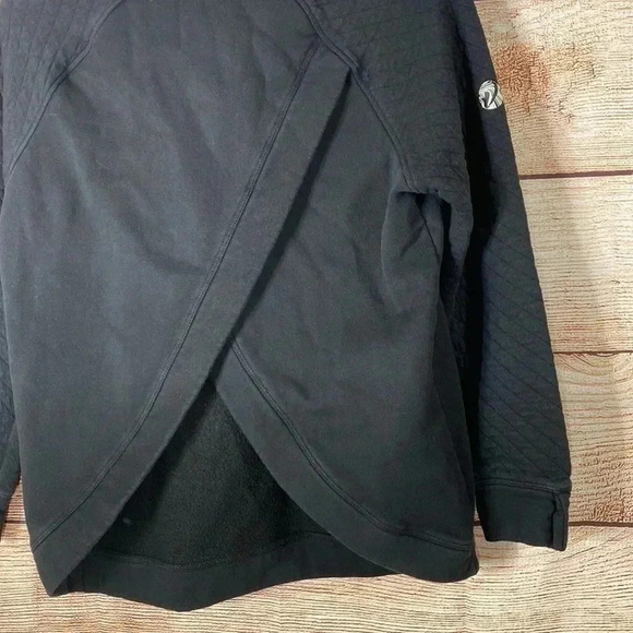 Levelwear Women’s Pullover Vega Funnel Neck Sweatshirt Slit Back Black Medium - Picture 7 of 7